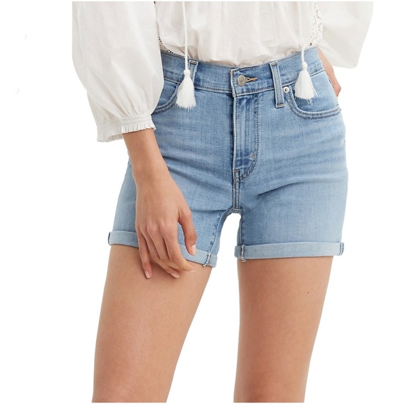 NWOT 🌺 Levi's Light Wash Mid Rise Shorts | 28 - Picture 12 of 12